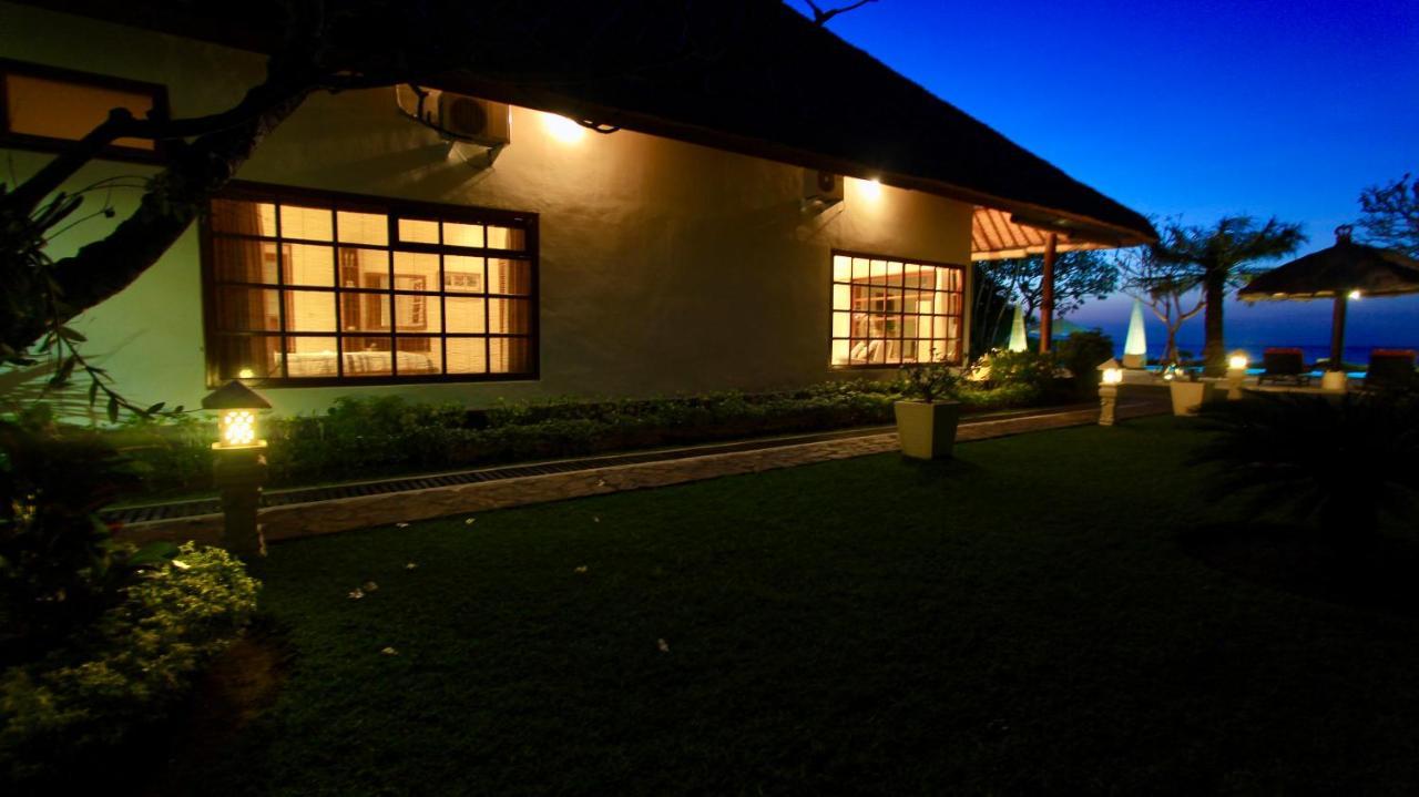 Villa Surgawi Lovina Exterior foto