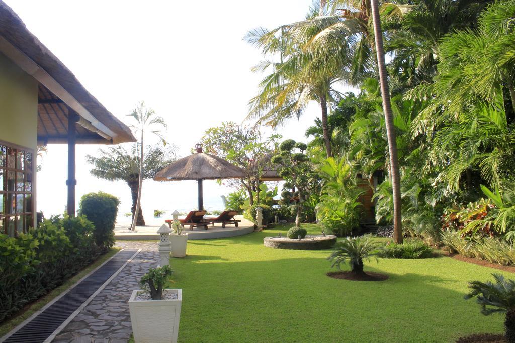 Villa Surgawi Lovina Exterior foto