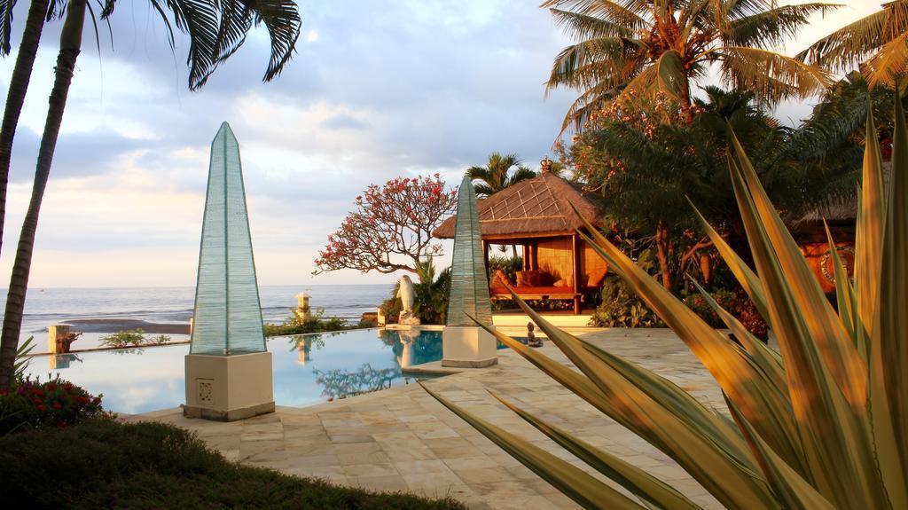 Villa Surgawi Lovina Exterior foto